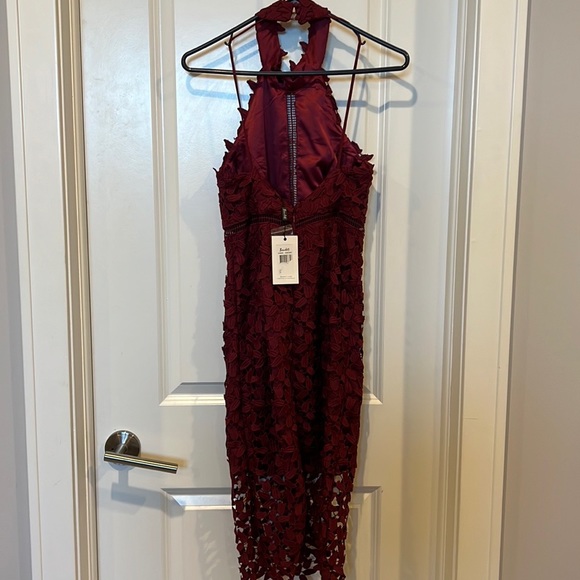 NWT Bardot Halter Lace Dress - Picture 4 of 5